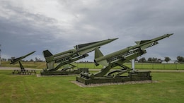 BEL, HAL Among Motilal Oswal's Buy In Defence Pack &mdash; Check Full List