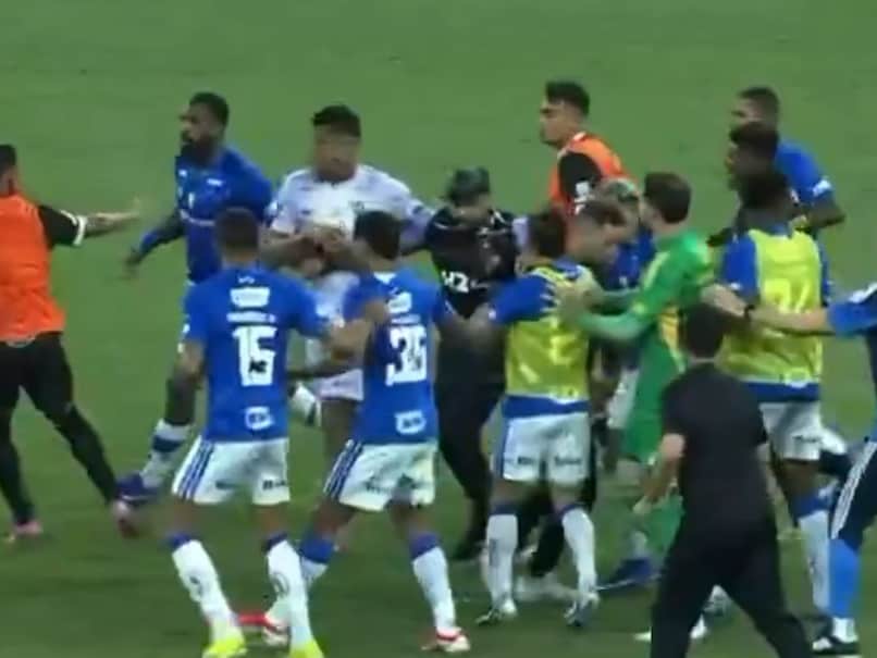 Mass Brawl During Football Match Ends In 23 Red Cards - Video Goes Viral