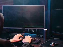 "Gas Connection Will Be Cut Tonight": How Mumbaikars Were Duped Amid Mideast Crisis