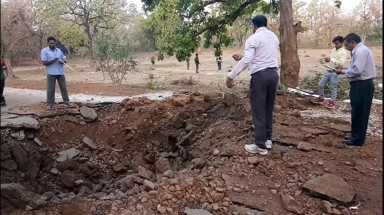 श्यामगिरी ब्लास्ट स्थल, जहां 2019 में हुए नक्सली हमले में मारे गए थे भाजपा विधायक भीमा मंडावी 