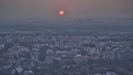 Rajasthan Weather: राजस्थान में होली पर तपेगा जैसलमेर-बीकानेर, 37 डिग्री तक जा सकता है तापमान, जानें अपने शहर का हाल