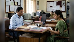 प्रधान पाठक ने महिला टीचर को किया बैड टच! पीड़िता ने कहा- विभाग ने नहीं लिया एक्शन