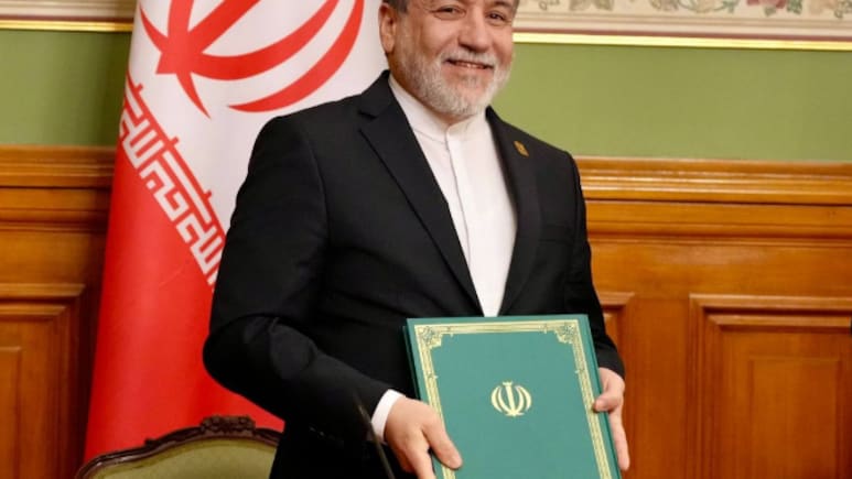 Fresh Hope For US-Iran Peace Talks? Iran's Abbas Araghchi Speaks To Asim Munir, Ishaq Dar