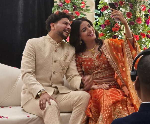 कौन हैं कुलदीप यादव की होने वाली दुल्हनिया वंशिका? जिनके प्यार में क्लीन बोल्ड हो गया 'चाइनामैन' स्पिनर