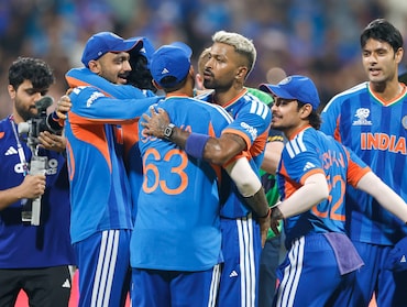 IND vs NZ: अभिषेक का कटेगा पत्ता! गेंम चेंजर को मिलेगा मौका, ये 11 धुरंधर इंडिया को बनाएंगे तीसरी बार चैंपियन