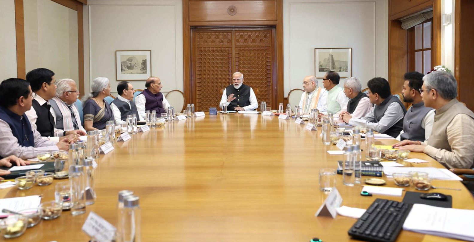 ईरान vs इजरायल-अमेरिका युद्ध संकट पर मोदी सरकार का मास्टरप्लान, तय हुआ भारत कैसे बचाएगा अपनी इकोनॉमी