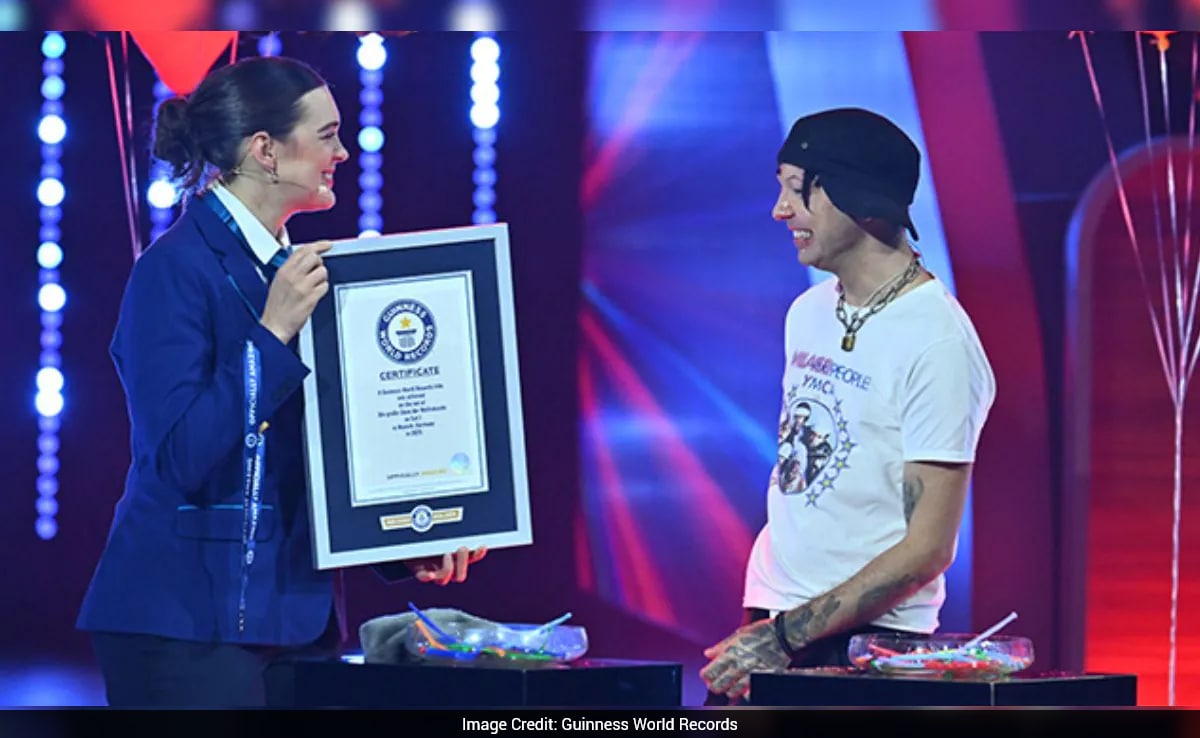 Man Sets World Record By Passing Balloons Through Nose And Mouth In One Minute