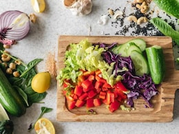 When Raw Vegetable Salads Can Do More Harm Than Good, Nutritionist Explains