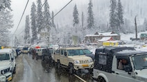 Video: Cars Abandoned, Tourists Stranded Near Atal Tunnel Amid Snowfall