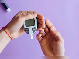 मीठा ही नहीं, ये &lsquo;छिपे हुए कारण&rsquo; भी चुपचाप बढ़ा देते हैं ब्लड शुगर, एक्सपर्ट की चेतावनी सुनकर रह जाएंगे हैरान