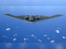 अमेरिका ने B-2 स्टील्थ बॉम्बर से ईरान पर गिराए 2000 किलो के दर्जनों बम