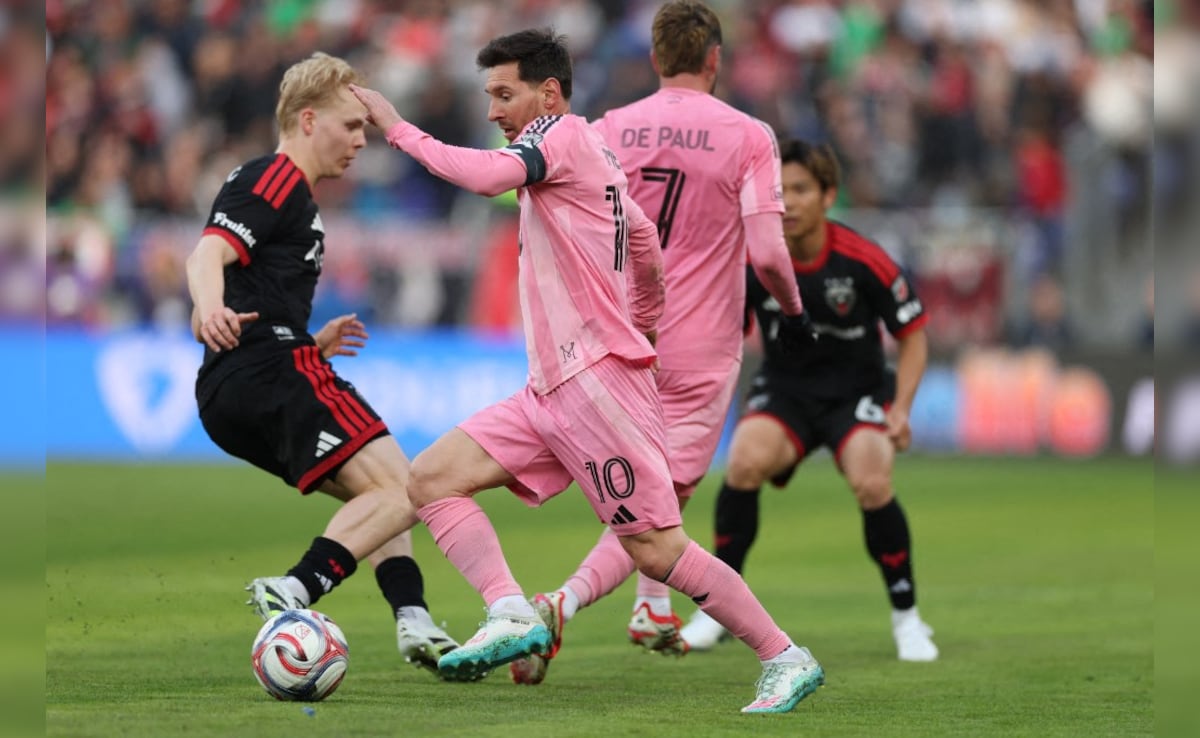 Lionel Messi Lifts Inter Miami Past DC United 2-1 Before 72,026 In Baltimore