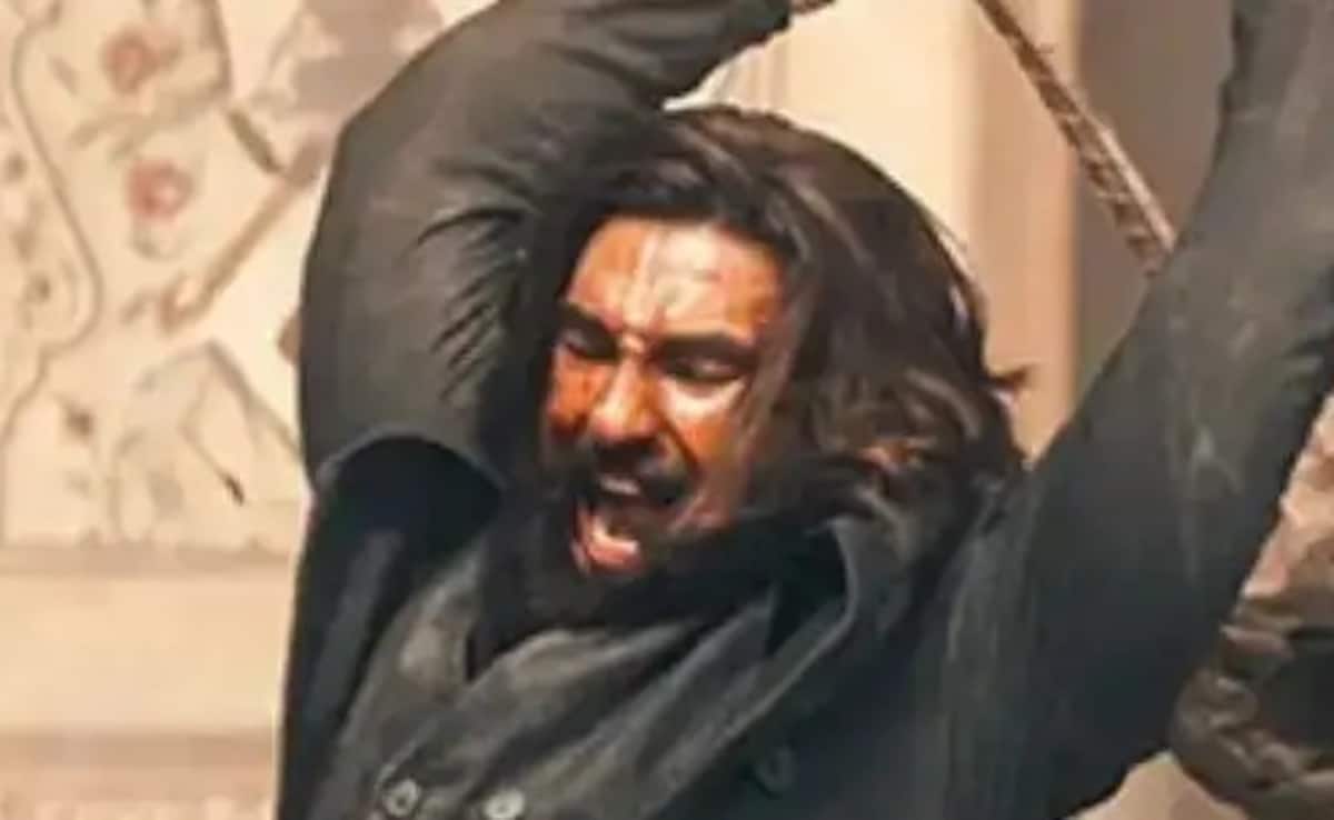 Dhurandhar 2 Box Office Collection Day 3: तीन दिन में 400 करोड़ पार, तोड़ा जवान, पठान, केजीफ 2 का रिकॉर्ड, अब टारगेट 500 करोड़!