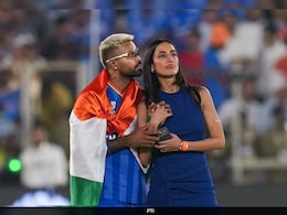 गर्लफ्रेंड से 'मिसेज' बनी माहिका शर्मा! वर्ल्ड कप जीतने के बाद हार्दिक पांड्या ने कही बड़ी बात