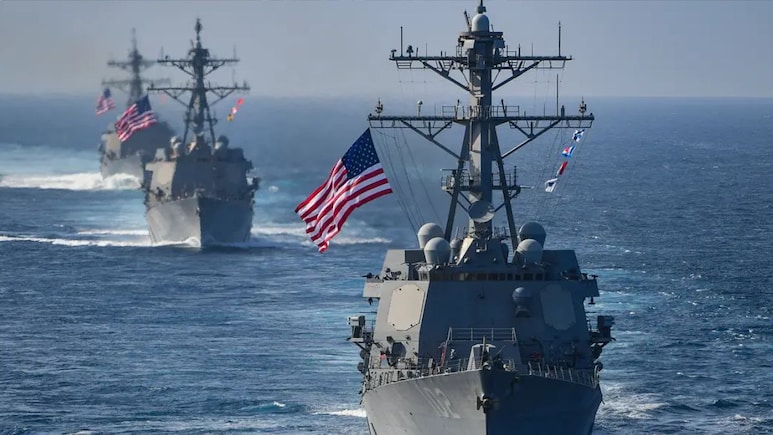 होर्मुज में अब आमने-सामने की जंग! अमेरिका ने भेजे 3 युद्धपोत और जवान