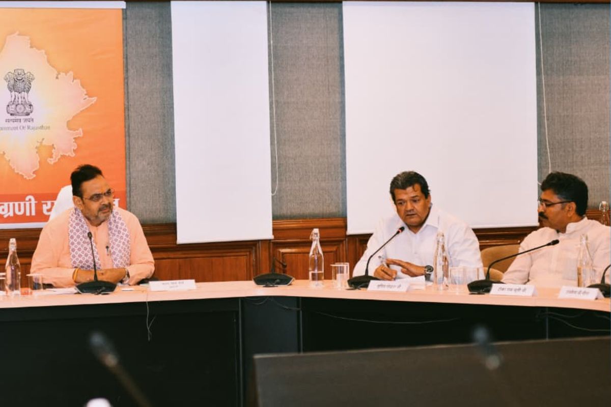 गैस और बाजार की चुनौतियों पर सीएम की सर्वदलीय बैठक, जानें सरकार और विपक्ष के बीच क्या हुई बात