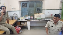 पुष्कर में बजरी भरे डंपर ने पुल&zwj;िस की जीप में मारी टक्&zwj;कर, ASI सह&zwj;ित दो पुल&zwj;िसकर्मी घायल&nbsp;