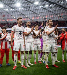 Nine-Man Bayern Munich Fight To Draw At Bayer Leverkusen