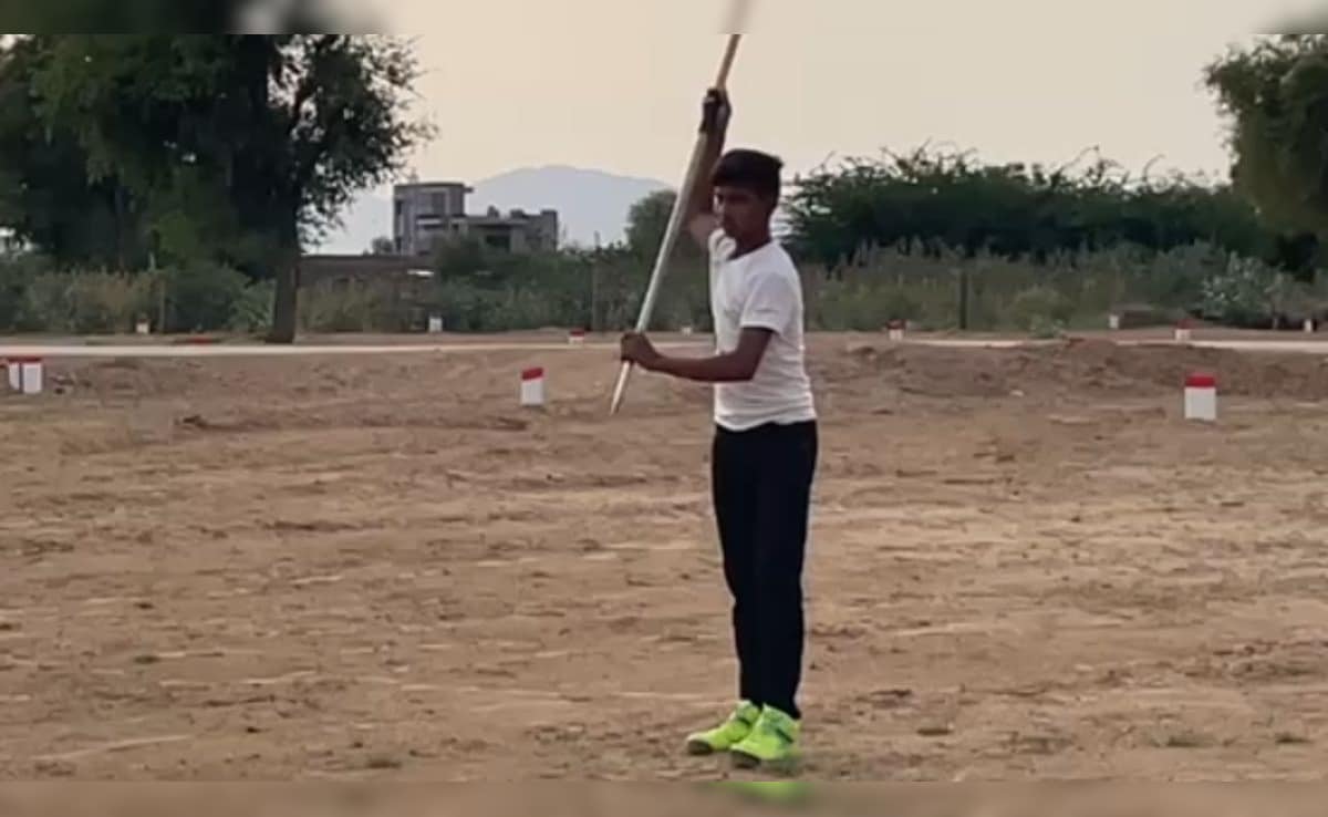 पिता दिहाड़ी मजदूर, खेत में जेवलिन थ्रो की प्रैक्टिस, राजस्थान का हरीश बन सकता है 'नीरज चोपड़ा'