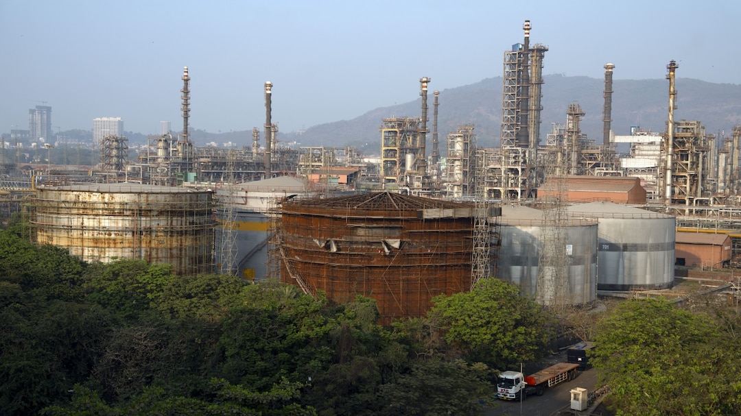 India Has Bought 60 Million Barrels Of Russian Oil For April Amid Fuel Supply Concerns From Iran War