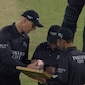 Pakistan Super League 1st Match Turns Into Pink Ball Contest, Jersey Quality Questioned. Watch