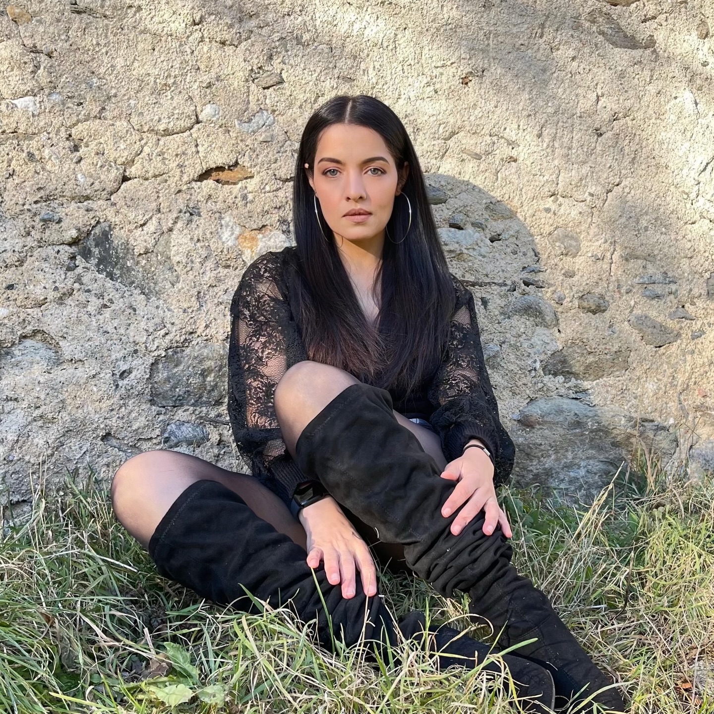 Celina Jaitly Reflects On One Question Abusive Marriage Survivors Are Tired Of: "Why Didn't You Just Leave?"