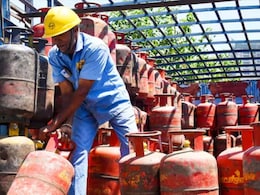 LPG News: मोठी बातमी! हॉटेलमधील जेवण स्वस्त होणार?गॅस टंचाईवर सरकारचा तोडगा, पण अटी वाचल्या का?