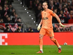 Tottenham Hotspur Sub Goalkeeper Antonin Kinsky After Two Huge Errors In 17 Minutes