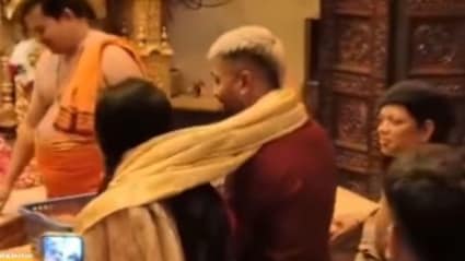 India vs England: सेमिफाइनल से पहले गर्लफ्रेंड के साथ सिद्धीविनायक पहुंचे हार्दिक पंड्या