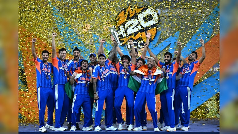 BCCI ने खोला खजाना, T20 वर्ल्ड चैंपियन टीम इंडिया के लिए रिकॉर्ड 131 करोड़ रुपये के इनाम का किया ऐलान