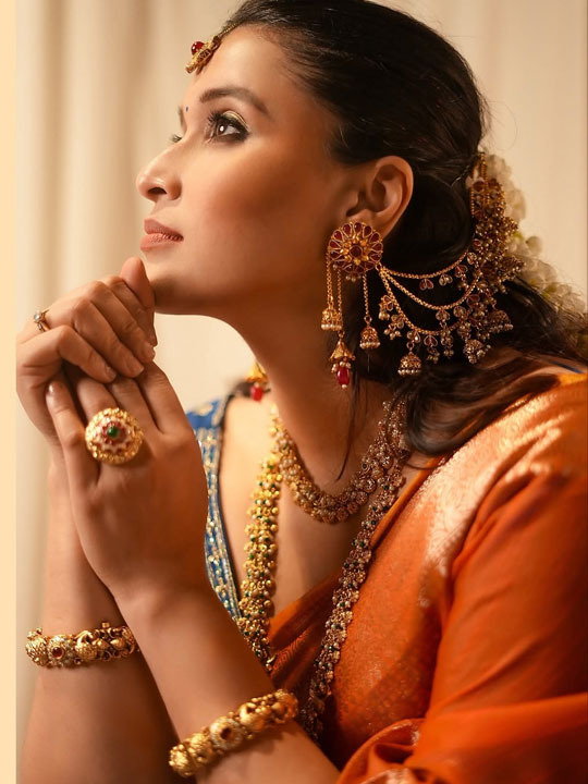 Mannara Chopra Nails Ethnic Glam