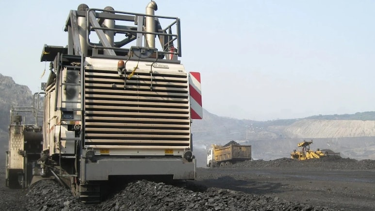 Coal India Shares Rally In Trade &mdash; Should You Buy, Hold, Or Sell?