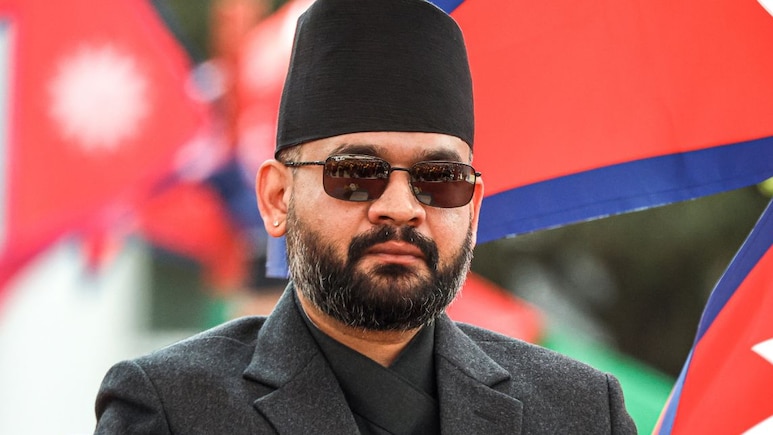 नेपाल में बालेन शाह की जीत पर सीतामढ़ी के गांव में जश्न; ग्रामीण बोले- जिसे गोद में खिलाया, वो पीएम बन गया