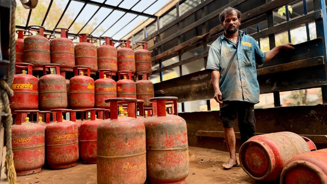 LPG Prices Today, March 16: Check Prices In Delhi, Mumbai, Bangalore, Chennai, Kolkata, And More
