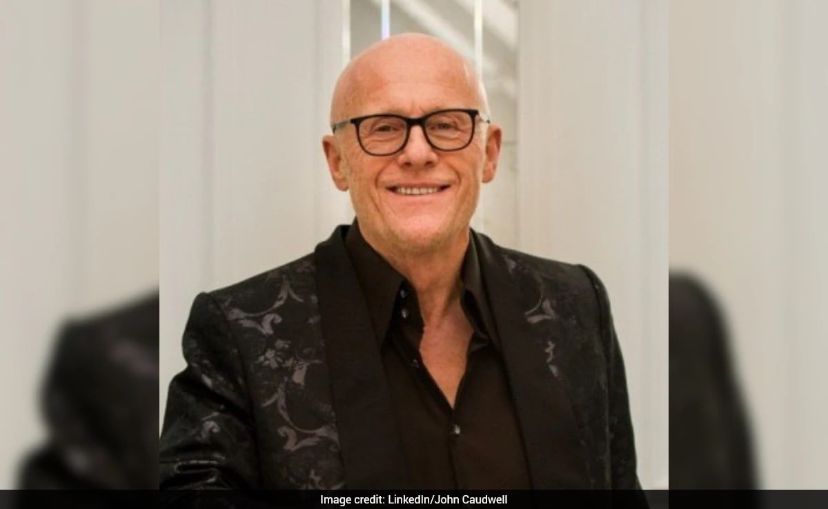 Why This Billionaire Puts His Children In Economy While He Flies Business