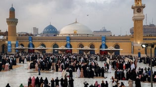 Eid ul-Fitr 2026 Live: ईद पर दिल्ली की जामा मस्जिद में उमड़ा सैलाब, जयपुर में हिंदुओं ने बरसाए फूल, पढ़ें ईद-उल-फितर पर हर शहर का अपडेट