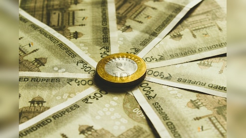 8th Pay Commission Salary Hike: What Earlier Commissions Suggest About Upcoming Salary Changes