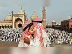 Eid Ul Fitr 2026: देशभर में आज मनाई जा रही है ईद, यहां जानिए कितना दिया जाता है जकात और फितरा?