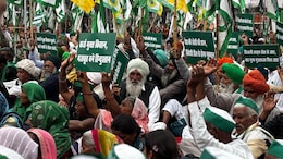 डील रद्द करो... भारत-US ट्रेड डील के खिलाफ दिल्ली में महापंचायत कर रहे किसानों की मांग