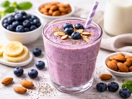 Blueberry-Almond Smoothie Recipe: गर्मी में दिमाग और शरीर दोनों को दें एनर्जी, ट्राई करें ब्लूबेरी-आलमंड स्मूदी की आसान रेसिपी