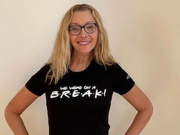 <i>The Comeback</i> Star Lisa Kudrow Says She Is "Done" With Botox: "Contributed To My Eye Irritation"