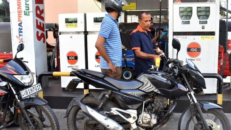 पैसा भी बचा, निर्भरता भी घटी... जिस इथेनॉल पर मचा था बवाल, संकट में वही बन रहा सहारा