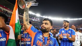 स्पोर्ट्स ऑफिसर बने रिंकू सिंह को BCCI कितनी सैलरी देता है? IPL को मिलाकर इतनी है कमाई