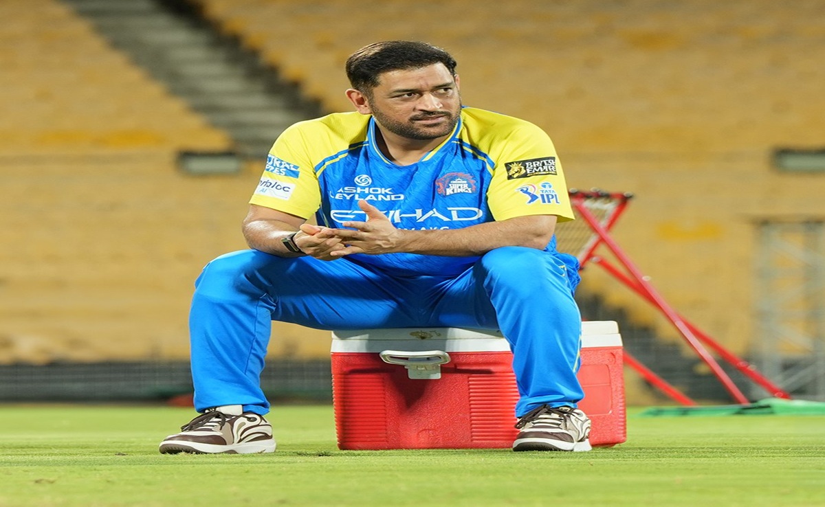 IPL 2026: थाला के फैंस के लिए बुरी खबर; चोटिल MS धोनी पहले दो हफ्ते नहीं खेल सकते, CSK को बड़ा झटका
