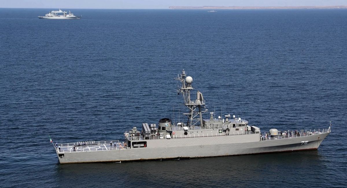 हिंद महासागर में ईरानी युद्धपोत पर टॉरपीडो हमला-अमेरिका से भारत का एक करार भारत के लिए बड़ी चुनौती