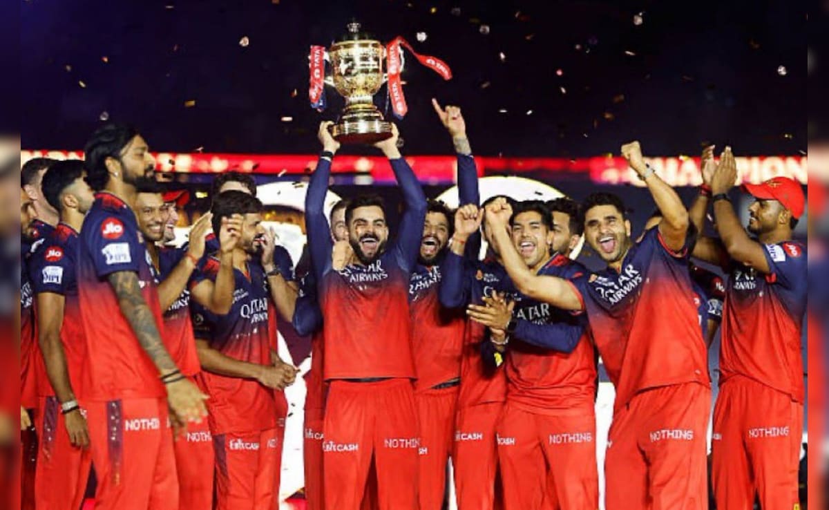 IPL 2026 Schedule Announcement LIVE Updates: आरसीबी और एसआरएच के बीच खेला जाएगा पहला मुकाबला, शेड्यूल जारी