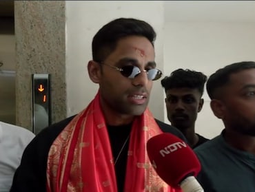 EXCLUSIVE: सूर्यकुमार यादव ने NDTV को बताया, मैच के बाद क्यों माथे से लगाई थी मिट्टी?