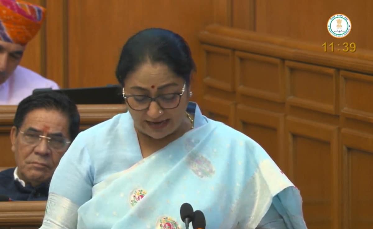Delhi Budget Session 2026 LIVE: शिक्षा के लिए 19148 करोड़, बहनों को 1500 रुपये महीने... दिल्&zwj;ली के बजट में किसको क्&zwj;या मिला, जानें सबकुछ