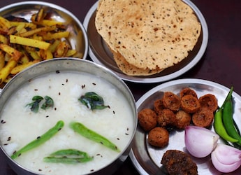 Odisha Tourism Makes Over 1000 Kg Of Pakhala To Set Guinness World Record During Pakhala Parba Festival