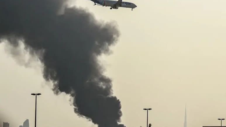 Middle East Volatility Could Accelerate Global Green Energy Shift, Says Ex-Niti Aayog Trade Head